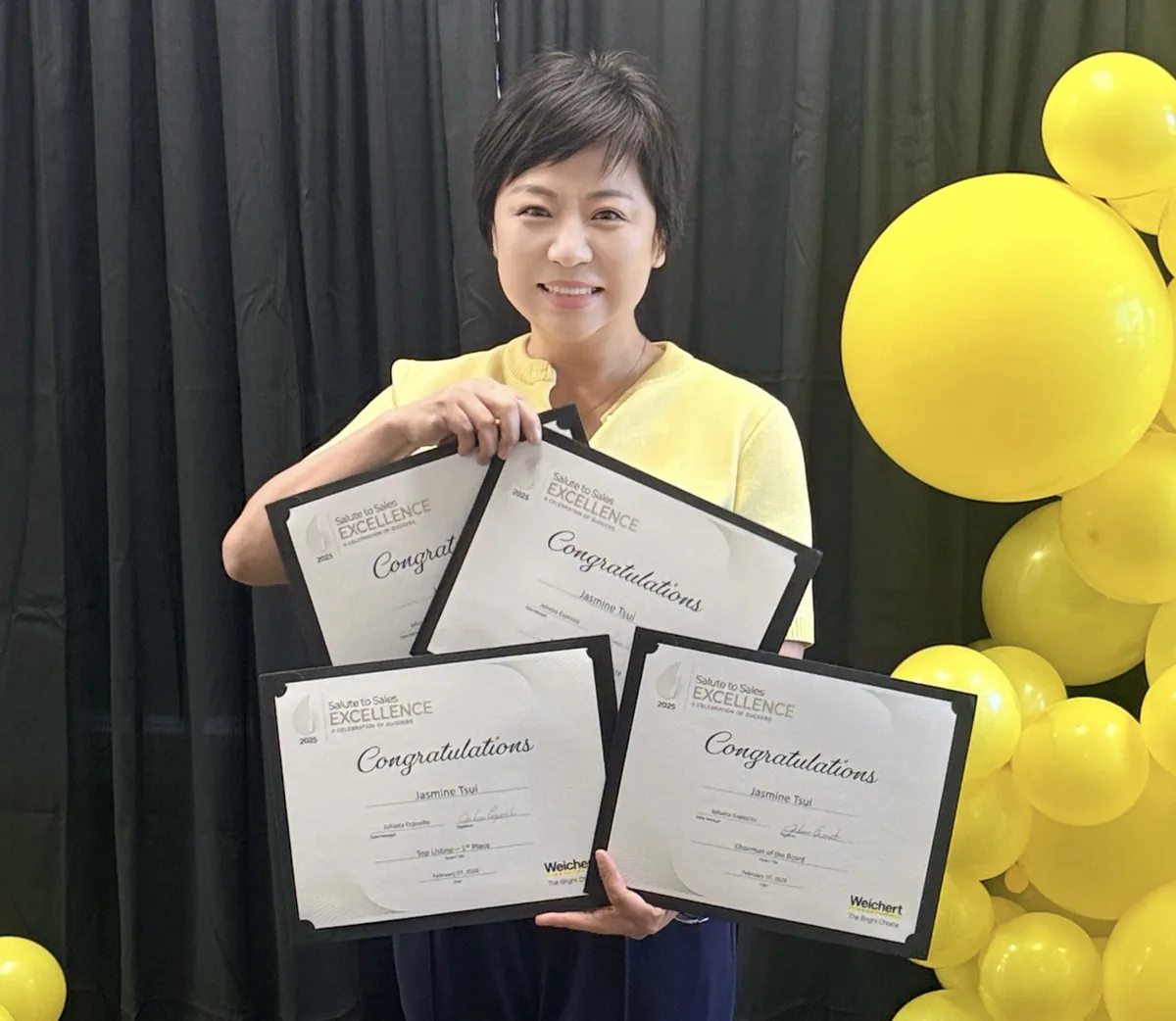 徐佳美 Jasmine Tsui 荣获新泽西房协卓越奖 NJ Realtors Circle of Excellence 荣誉奖杯与证书